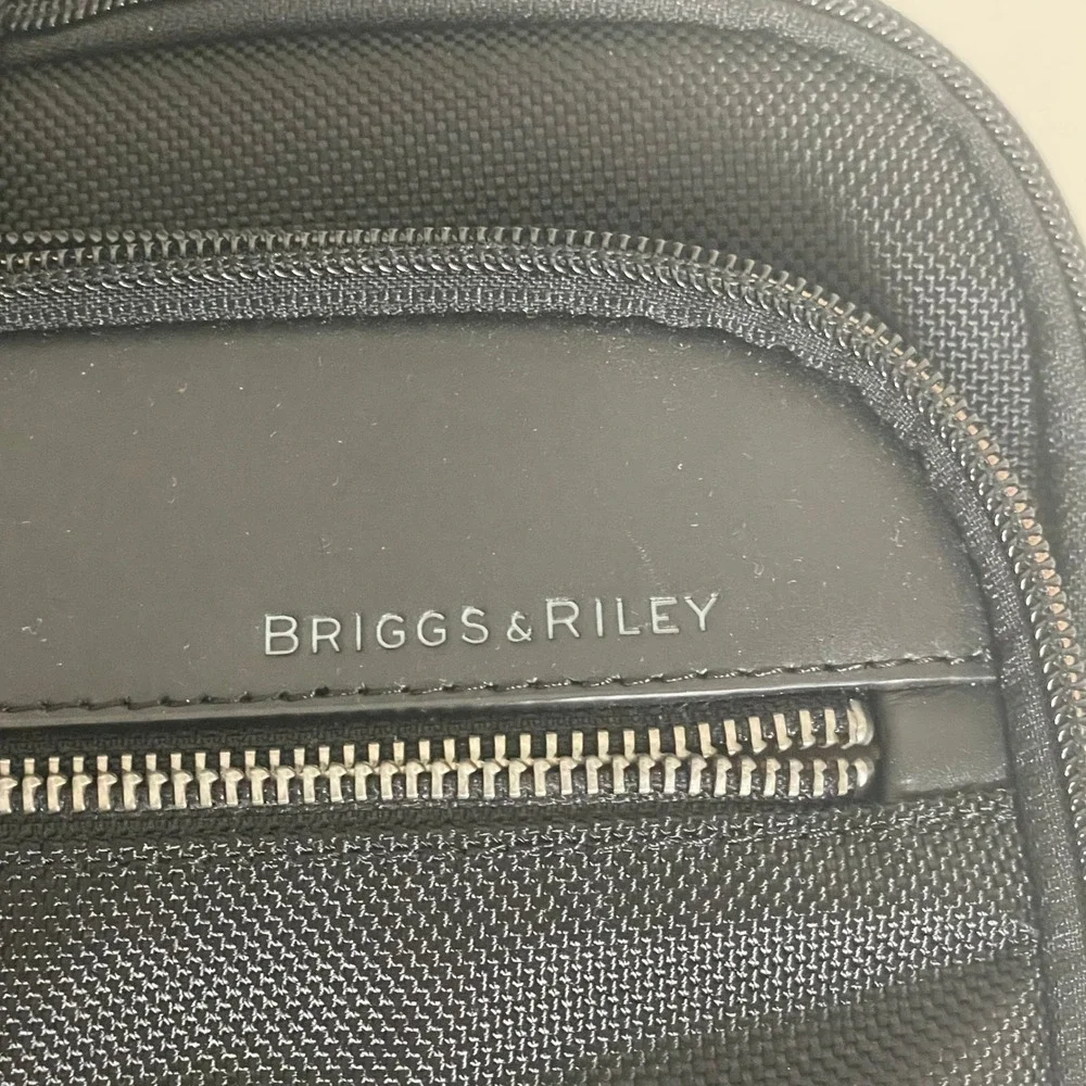 Briggs & Riley KB437X-4 EXPANDABLE Nylon Travel Brief Case